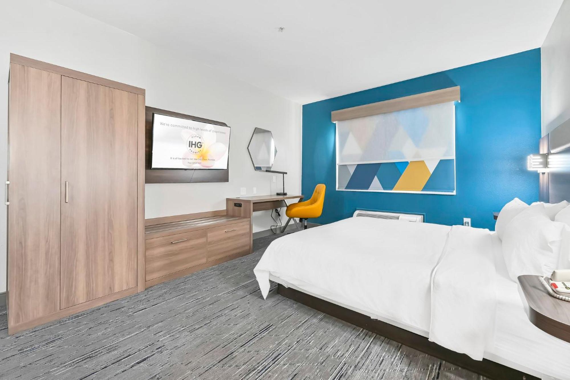 Holiday Inn Express Palestine By Ihg Exterior foto
